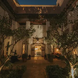 4* Gasthuis Les Hirondelles Boutique
